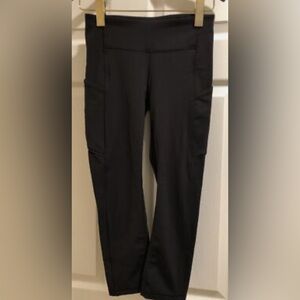 EUC Lululemon Speed Up Crop 21" Black Women’s Leggings